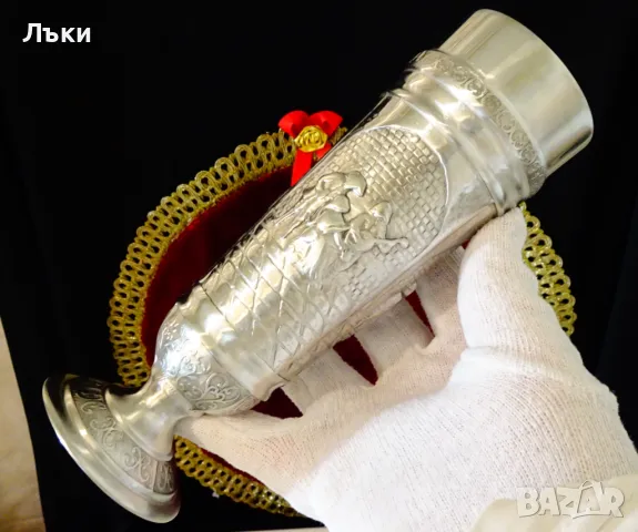  Бокал от калай с релефни картини Кръчма,Изба,Сватба. , снимка 12 - Антикварни и старинни предмети - 48175720