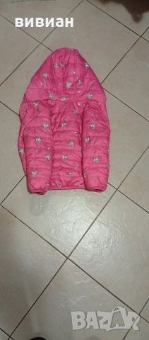 детско яке, снимка 2 - Детски якета и елеци - 52788801