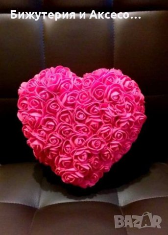 Подаръчни сърца от декоративни рози, снимка 4 - Романтични подаръци - 28209551