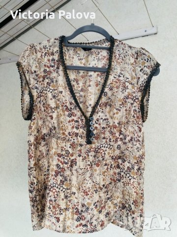 Нежна блуза KELLO 100% коприна Дания, снимка 2 - Корсети, бюстиета, топове - 32216403