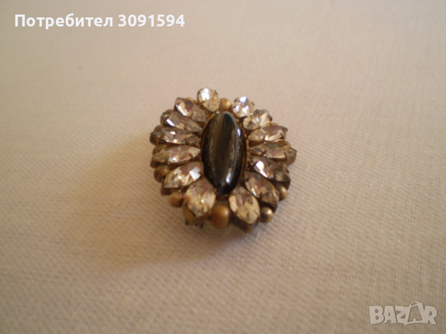 Стара Дамска Брошка бронз  стъкло и  кристал, снимка 5 - Антикварни и старинни предмети - 36517158