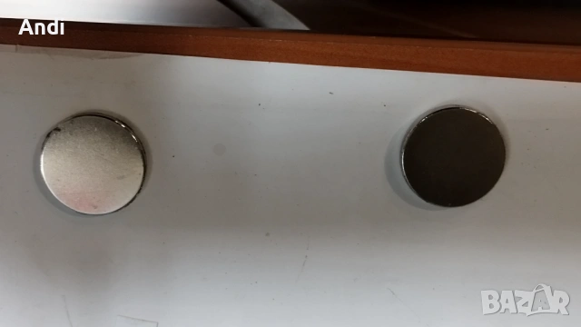 Магнити - малки кръгли 25/2,5 мм с шпилка , снимка 3 - Други инструменти - 53477485