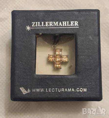 Висулка малък кръст със светло розови камъни сребро 925