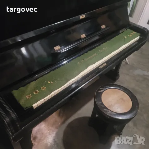 старинно немско пиано