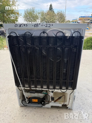 Малък фризер Либхер с 3 чекмеджета Като нов , снимка 8 - Фризери - 52139778