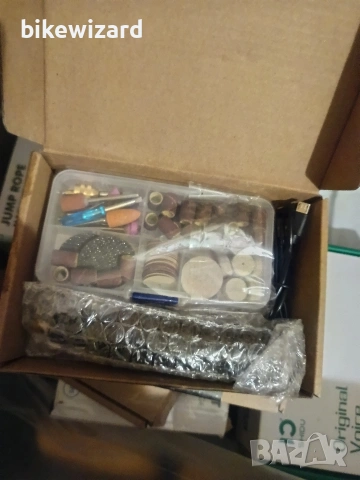 Afantti, безжична шлайфмашина с батерии, ротационна шлифовъчна машина със 101 аксесоара НОВО, снимка 2 - Инструменти за гравиране - 53038716