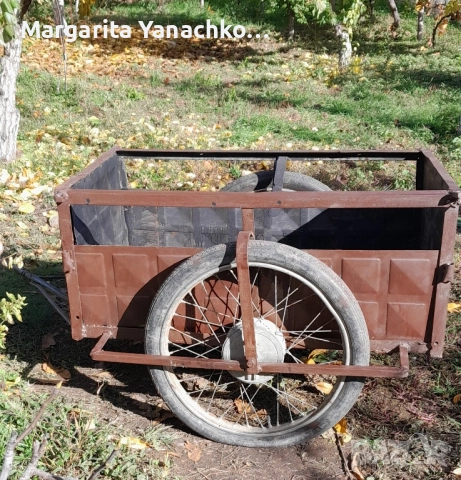 Нова ръчна количка за товари.