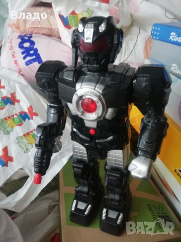 Робот със звук, светлини и движение + подарък , снимка 7 - Електрически играчки - 43661625