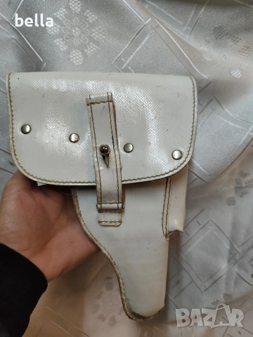 Рядък бял параден кобур за Макаров (ПМ) –1963