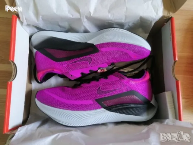 NIKE ZOOM FLY 4-42н