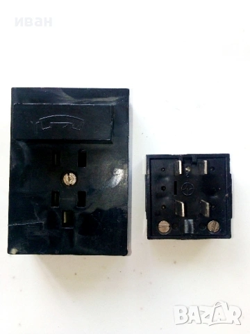 Стара неупотребявана розетка + щепсел за телефон 1988г., снимка 2 - Други ценни предмети - 53455189