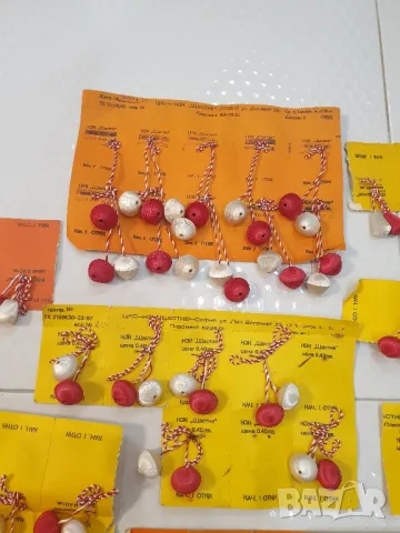 Стари мартеници/мартенички, снимка 8 - Антикварни и старинни предмети - 49140941