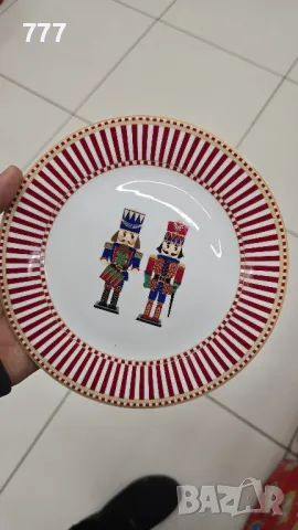 коледни чинии 19 см