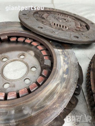 Маховик за Голф 4 1.6 БЕНЗИН GOLF 4, снимка 4 - Части - 38557585