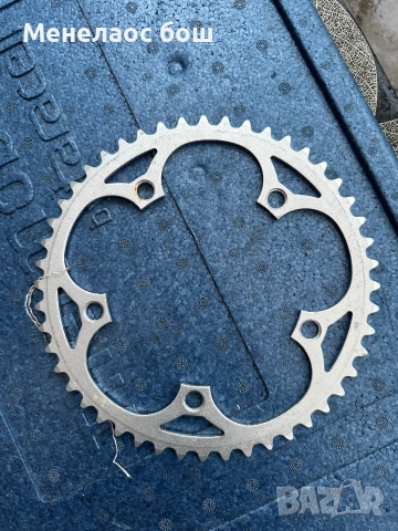 Венци по 25 лв бр