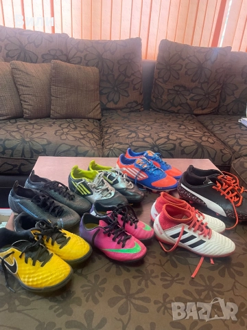 Футболни бутонки и стоножки