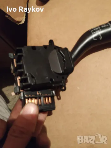 Лостче чистачки за Mazda Tribute, снимка 4 - Части - 47942399