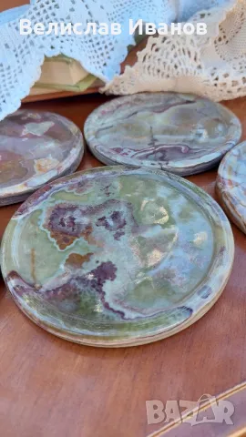 Подложки за чаши от оникс. 5 броя. перфектно състояние., снимка 8 - Антикварни и старинни предмети - 47737951