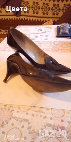 Лачени обувки, снимка 5 - Дамски обувки на ток - 32606253