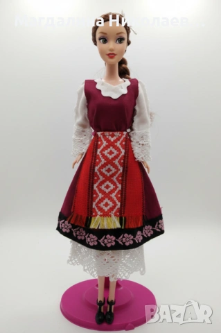 !!ИДЕАЛЕН ПОДАРЪК!! Кукли Барби с народна носия, снимка 5 - Статуетки - 53219582