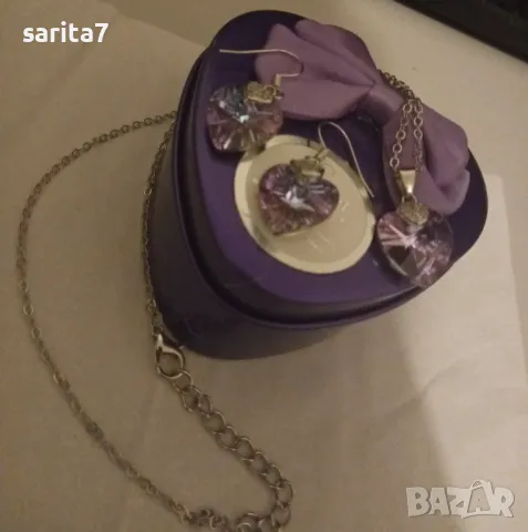 Нов подаръчен комплект Сваровски от колие и обеци във формата на сърце в лилаво , снимка 6 - Бижутерийни комплекти - 47205548