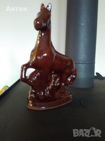 Керамичен Кон от соца., снимка 4 - Антикварни и старинни предмети - 27495796