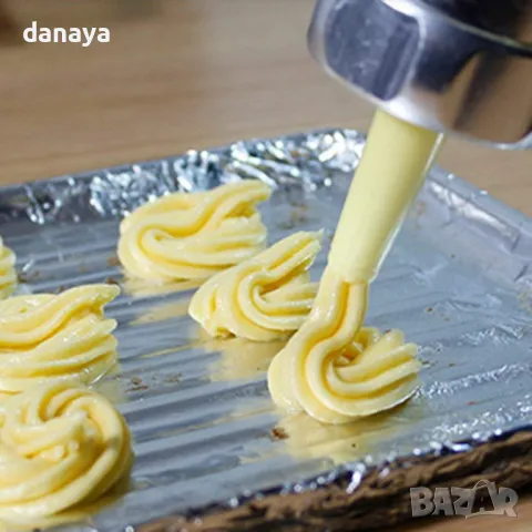 1949 Метален шприц за сладки сладкарски инструмент за декорация с 10 диска, снимка 2 - Форми - 48586529