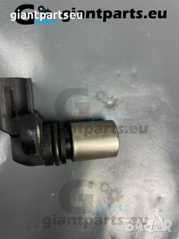 Датчик колянов вал за Мазда 6 323ф Mazda 6 323F , RF5C18230, снимка 3 - Части - 40311879