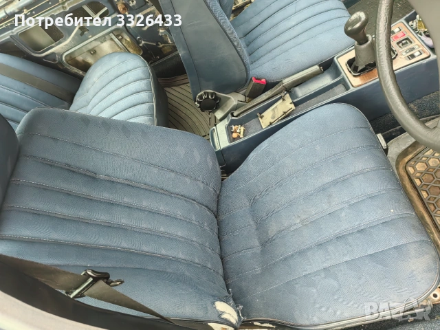 Сини седалки от Мерцедес 190 - изключителна рядкост , снимка 2 - Автомобили и джипове - 53491089