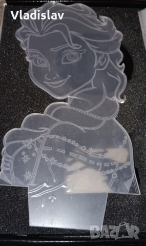 Холограмна 3D лампа Елза, нощна лампа за детска стая, LED лампа за хол, снимка 7 - Лед осветление - 52160284