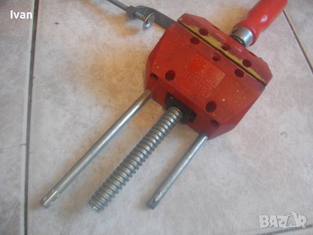 Дърводелско Менгеме-Старо Качество-WEST GERMANY-BESSEY S10-Отлично-Отваря 105 мм-Челюсти 90мм-Стяга, снимка 17 - Менгемета - 43202898