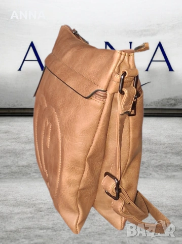 Стилна дамска чанта, снимка 2 - Чанти - 53185295