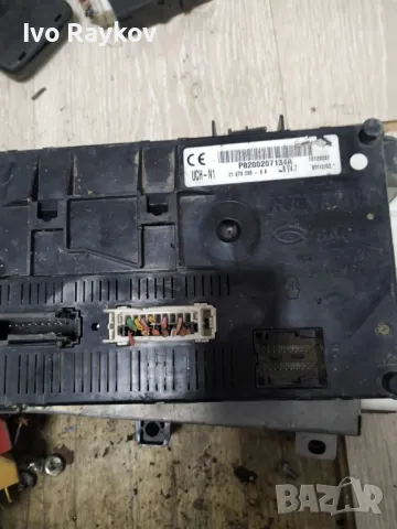 BSI модул за Renault Megane Scenic (10.1996 - 12.2001), 7703297929, снимка 4 - Части - 48175935