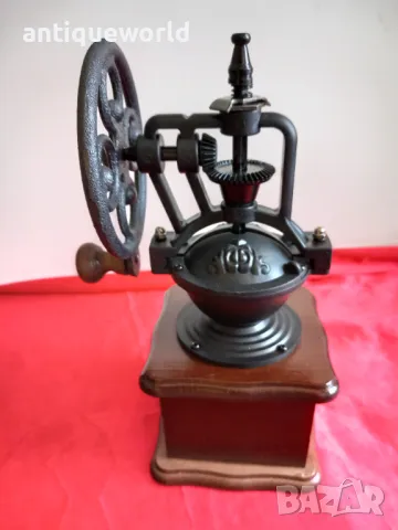 Рядка Механична Мелница, Мелничка за КАФЕ, снимка 5 - Антикварни и старинни предмети - 50397179