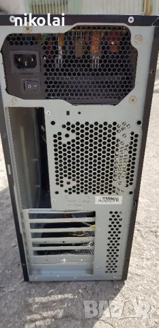 кутия за компютър , снимка 3 - Захранвания и кутии - 49605359