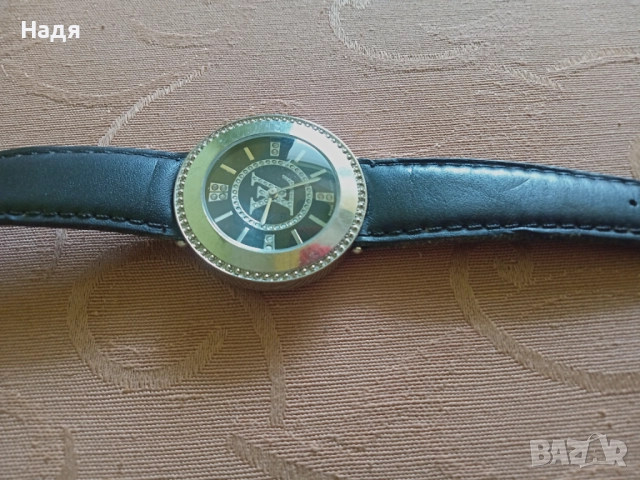Часовник Louis Vuitton, снимка 14 - Дамски - 52315806