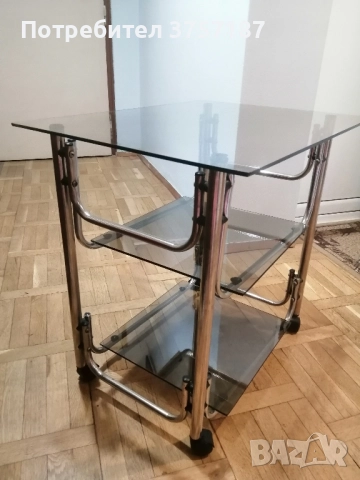 стъклена маса за телевизор , снимка 1