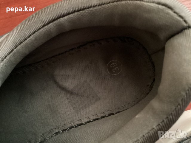 Маратонки Олекотени ежедневни   №39, снимка 2 - Маратонки - 37877351