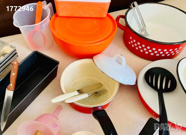 Емайлирана тенджера, тиган, касерола, купа, форма за кекс хляб, подарък, снимка 1