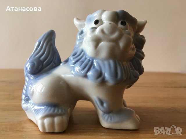 Порцеланова фигура китайско Лъвче 1985 г