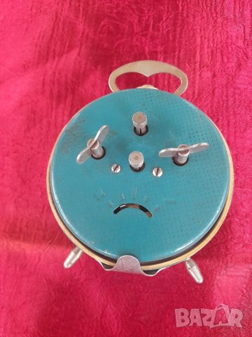 Стар Руски будилник-Витяз, снимка 10 - Антикварни и старинни предмети - 36953001