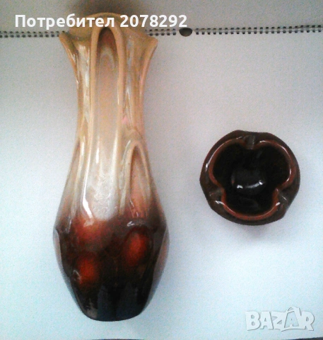 Ваза и пепелник от 70-те години на 20-ти век, снимка 2 - Вази - 53409837