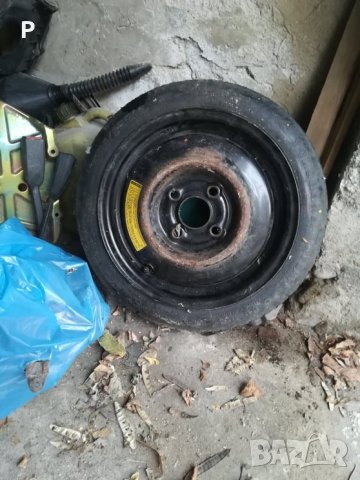 Резервна гума от Honda CRX, снимка 2 - Части - 28810649