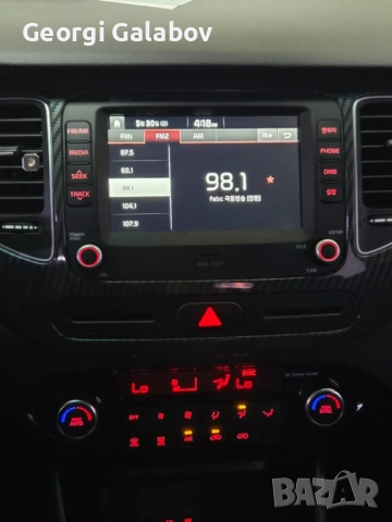 Kia Carens TOP Екстри Реален пробег и 6 месеца гаранция!!!, снимка 10 - Автомобили и джипове - 53107428