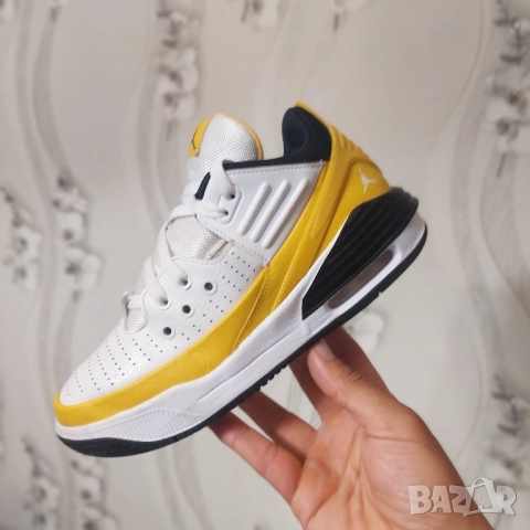 маратонки Air Jordan Max Aura 5 Grade School номер 39, снимка 8 - Маратонки - 51884448