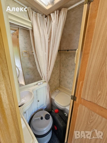 Регистрирана 2-местна каравана, оборудвана , снимка 14 - Каравани и кемпери - 47911282