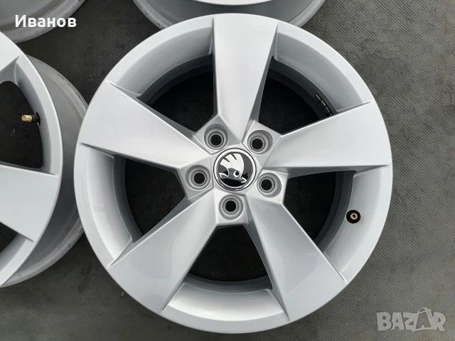 оригинални джанти 15" 5х100 Skoda , снимка 3 - Гуми и джанти - 53315252