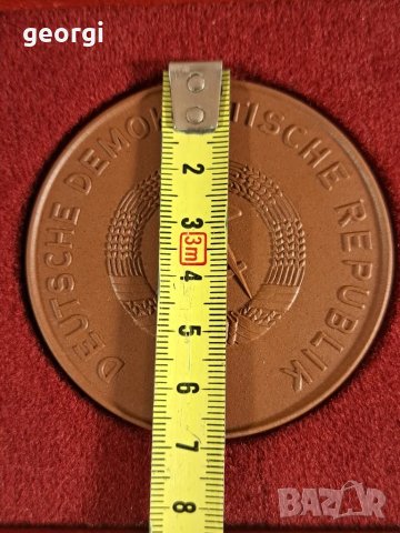 порцеланов медал ГДР Meissen , снимка 3 - Колекции - 48356785