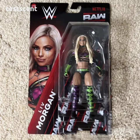 Екшън фигура WWE Liv Morgan Лив Морган Raw on Netflix Mattel Elite Series играчка figure, снимка 2 - Колекции - 48509114