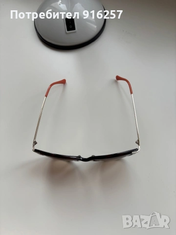 Дамски слънчеви очила Polaroid, снимка 4 - Слънчеви и диоптрични очила - 53400337